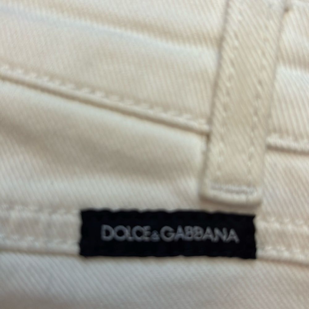 Dolce & Gabbana White Jeans with Pink Rose button, US2 - Picture 7 of 9